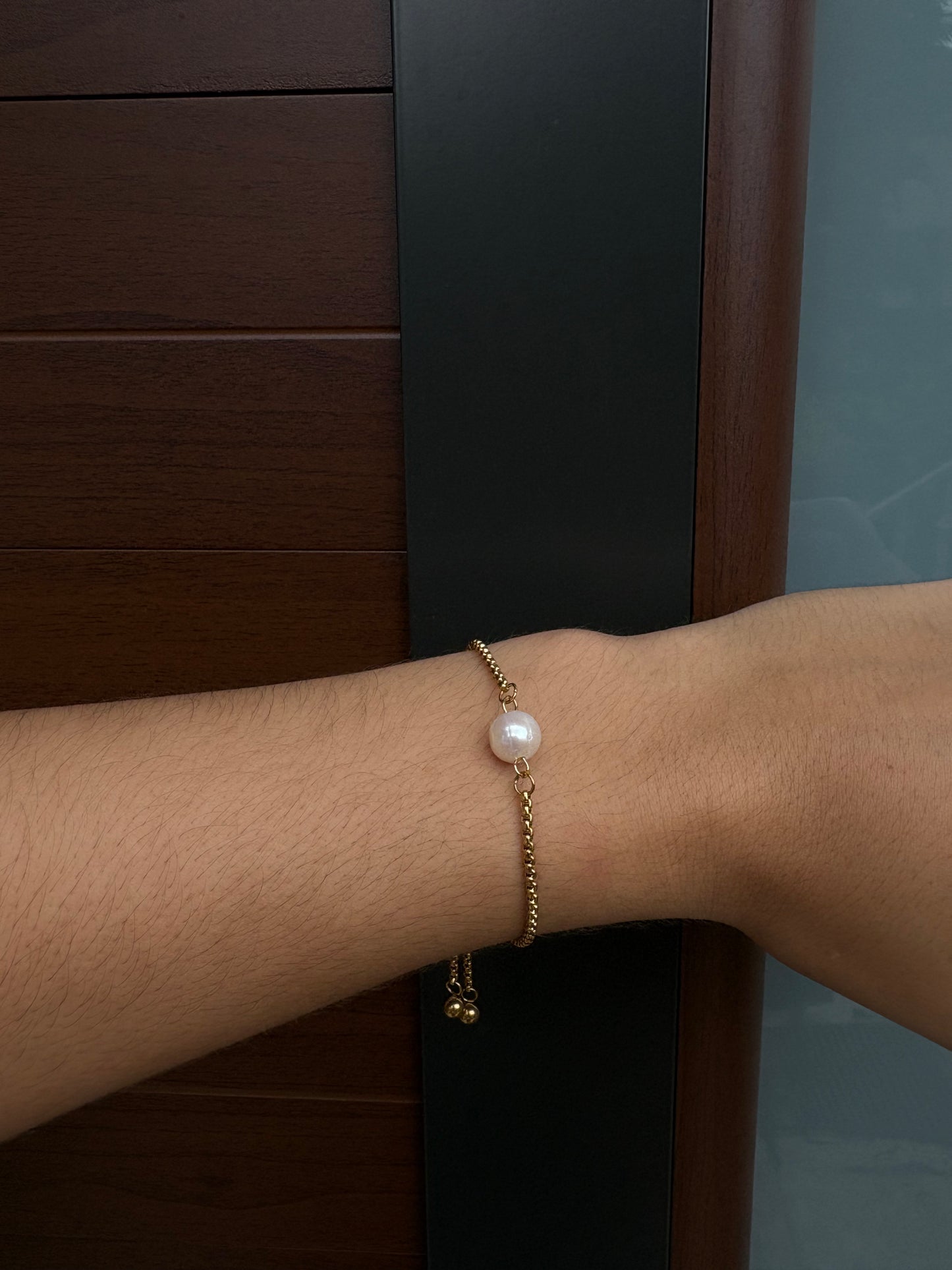 PEARL BRACELET