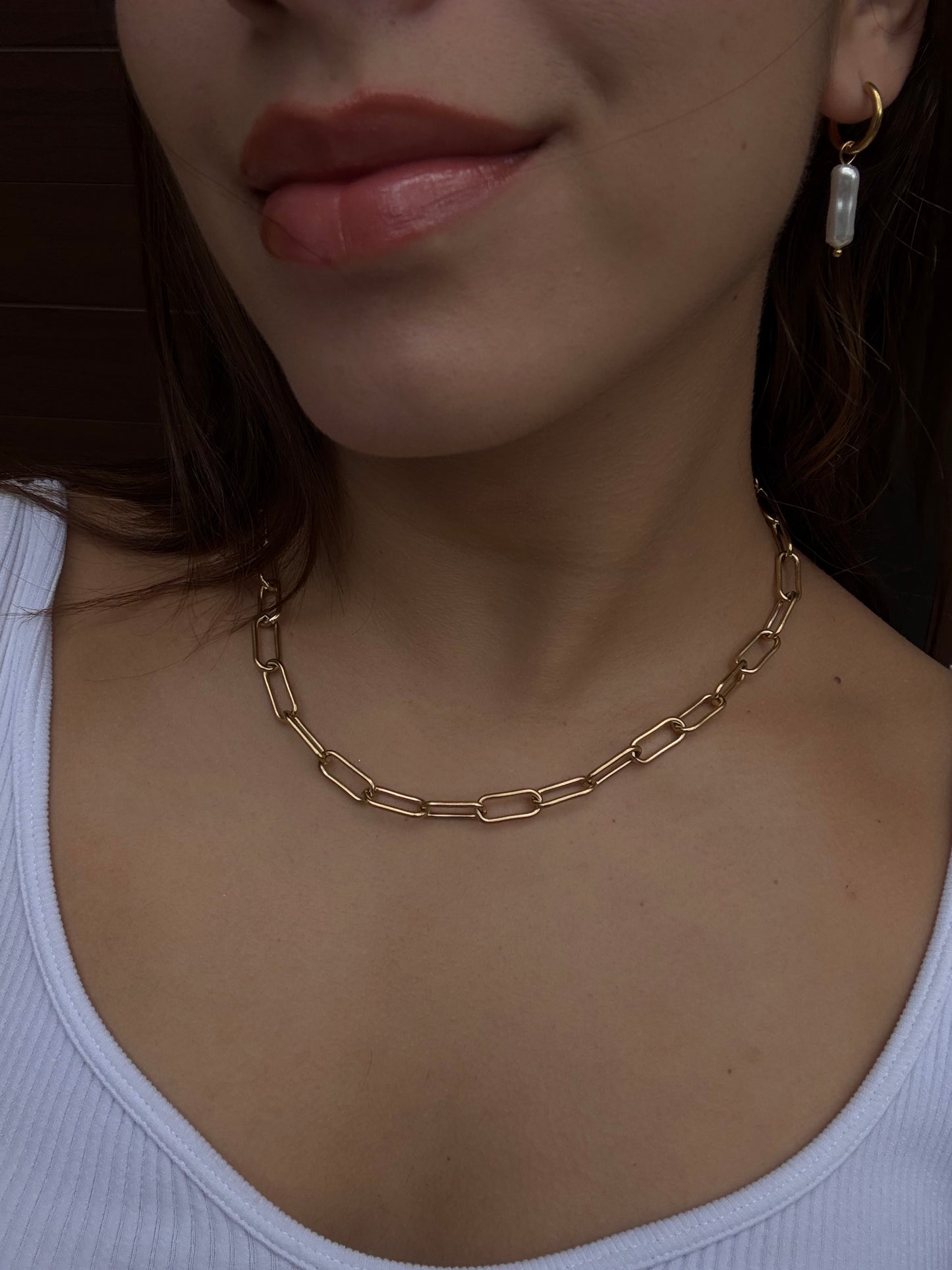 GOLD NECKLACE