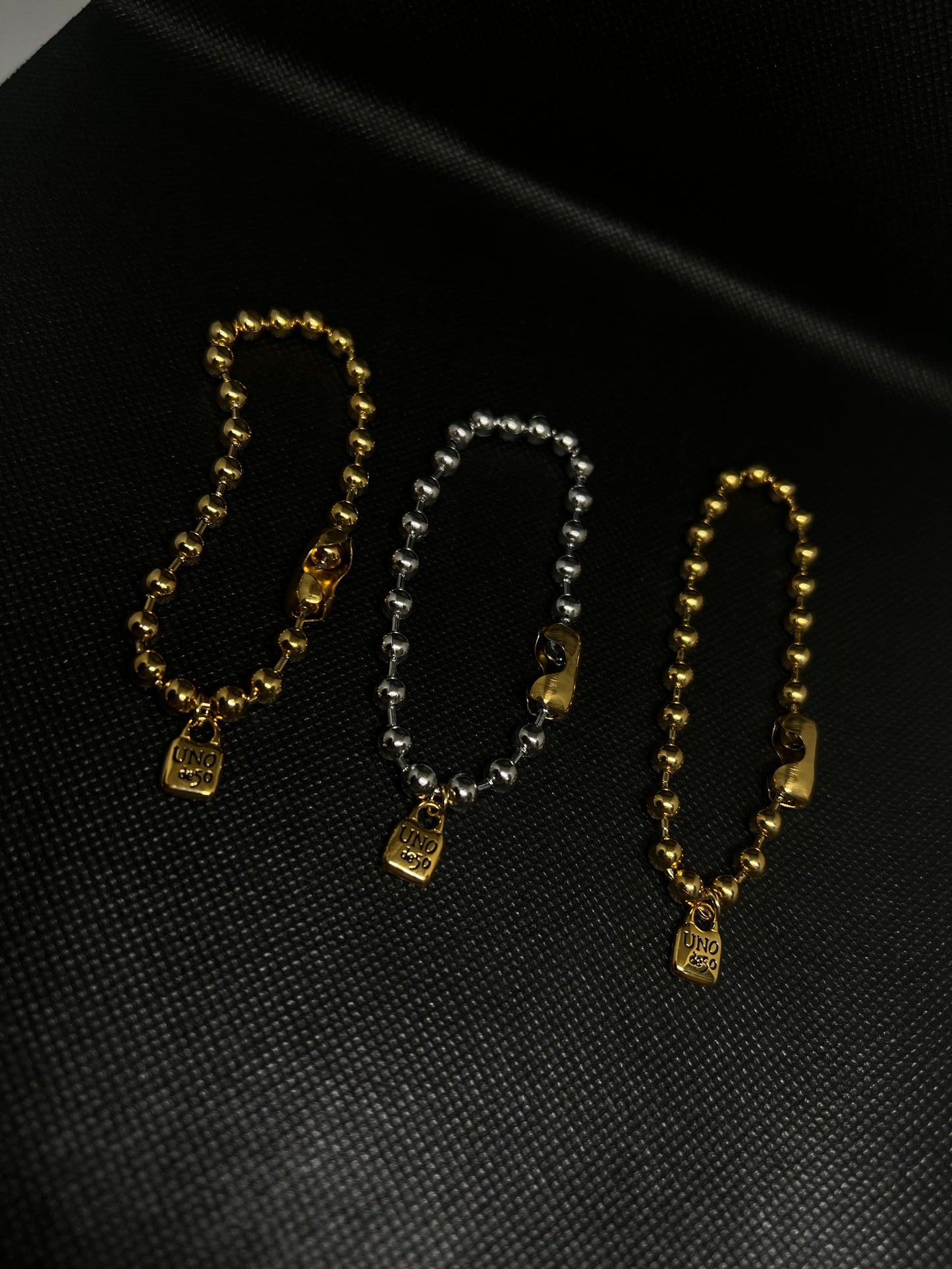 SILVER & GOLD UNO 50 BRACELETS