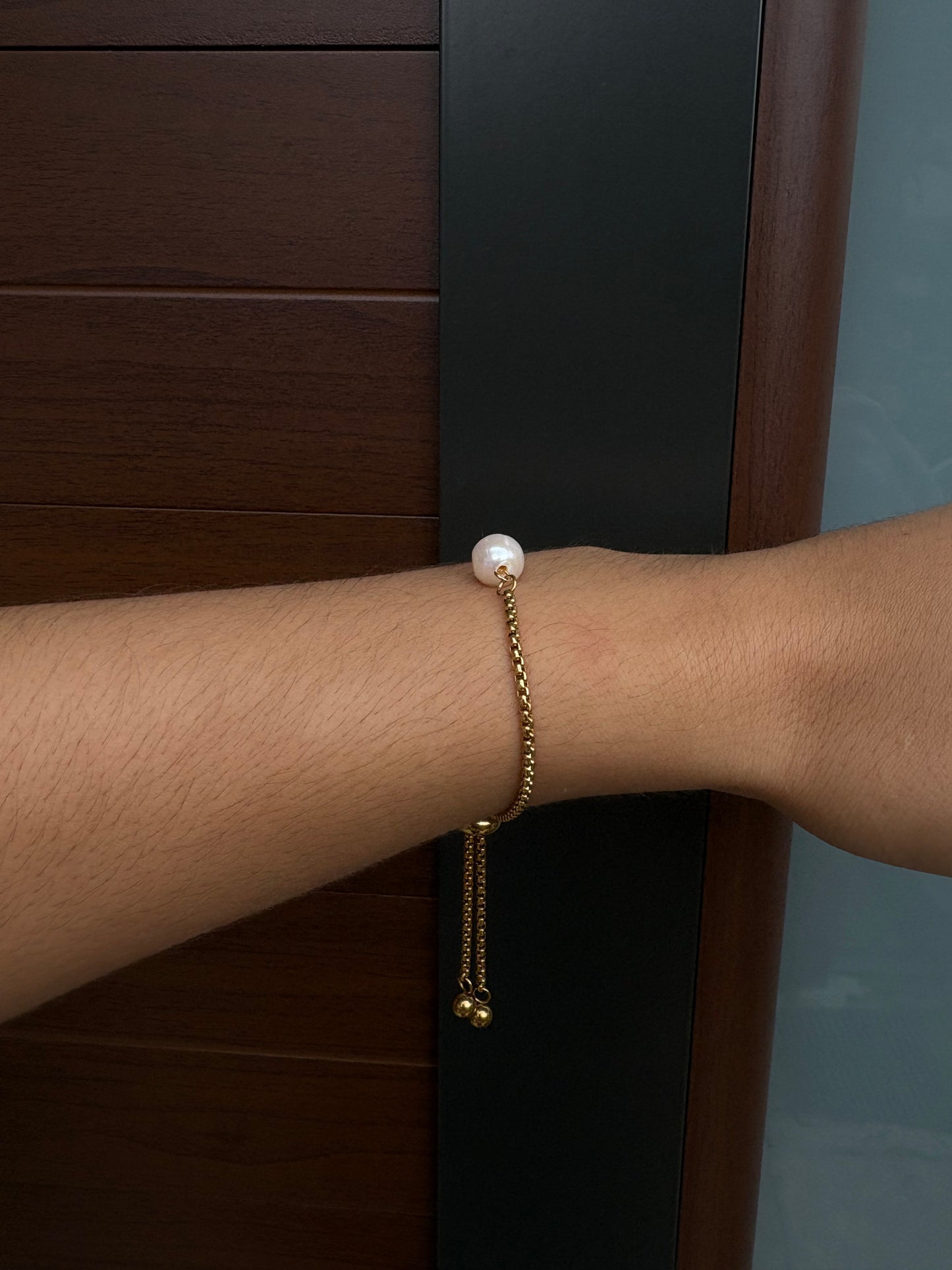 PEARL BRACELET