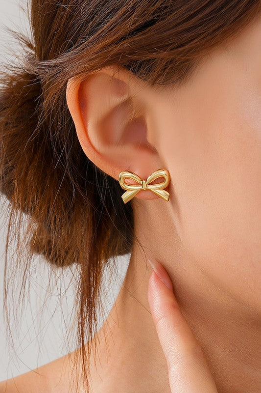 18k BOW STUD EARRING